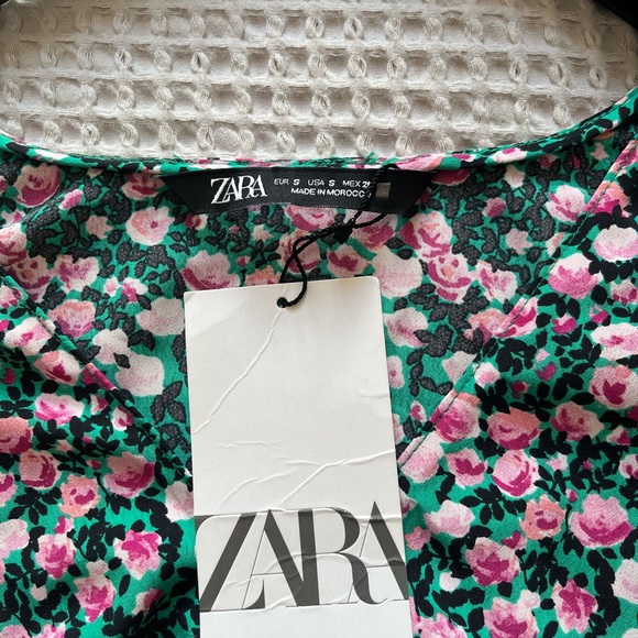 Zara floral crop top - Picture 3 of 3